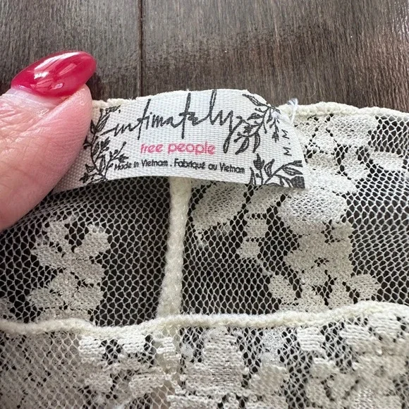 NWT Free People Intimately Sheer Lace Longsleeve Top Feminine Layer Coquette M - Picture 2 of 7